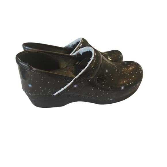 Women's Night Sky Patent DANSKO clogs /slip on shoes , size 40 - Picture 5 of 11